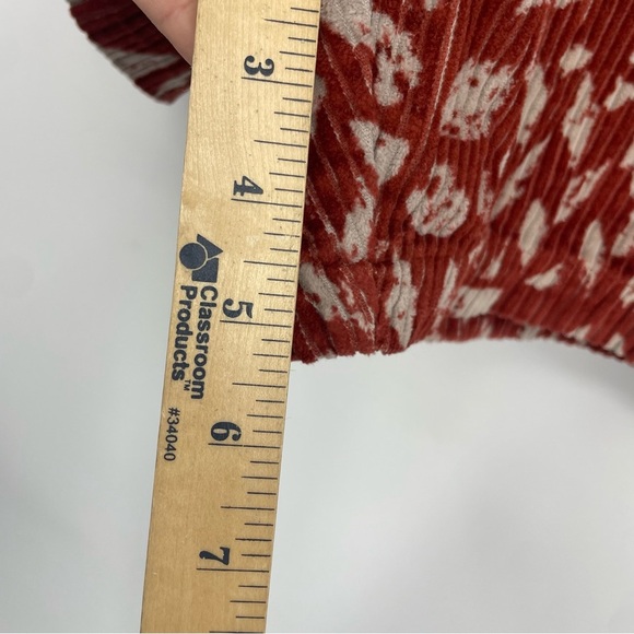 Urban Outfitters Lucien Printed Terra cotta Corduroy Short Sz L - Picture 7 of 7